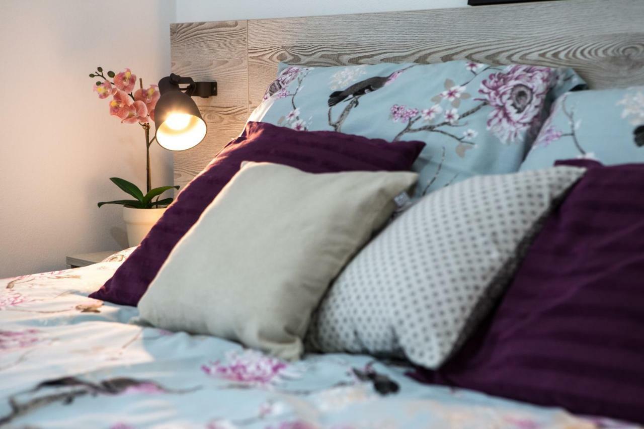 Apartment Kalimero Otočac Eksteriør bilde